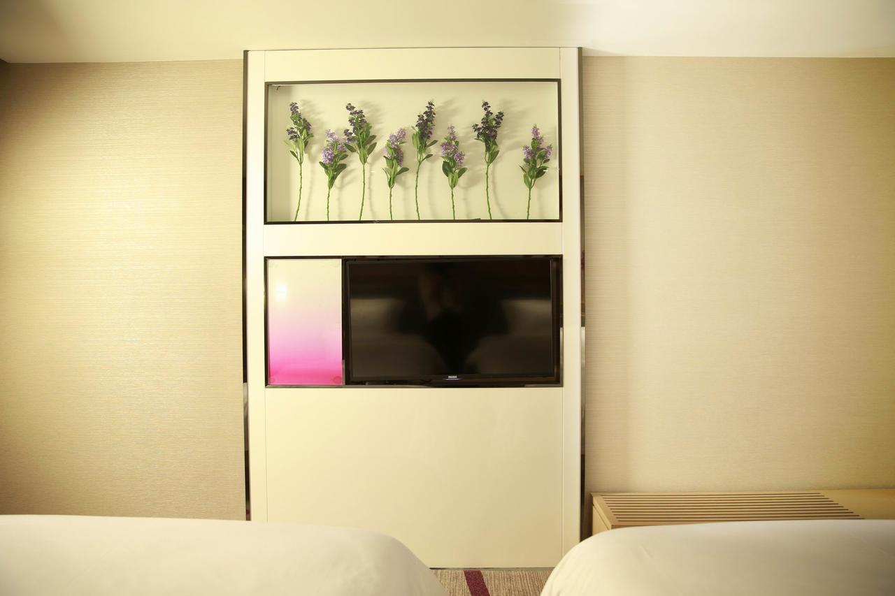 Lavande Hotel Chengdu North Kehua Road Bagian luar foto