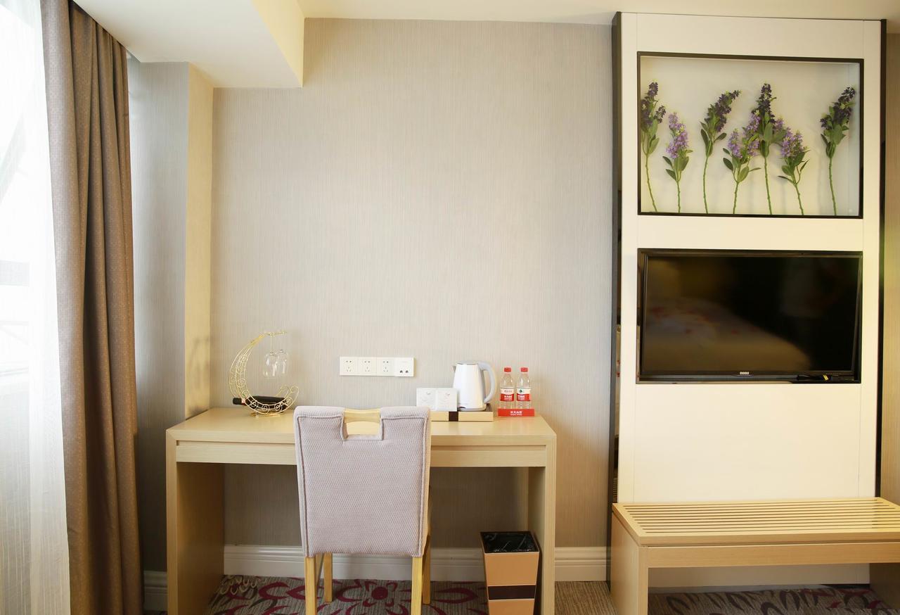 Lavande Hotel Chengdu North Kehua Road Bagian luar foto